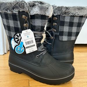 Women’s tall lace up faux fur buffalo plaid skid resistant warm winter boots, 9